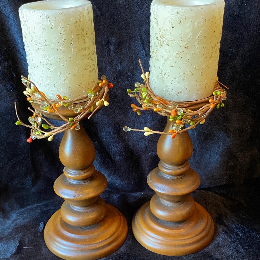 Elegant Turned Wooden Pillar Candle Holders pair - Brown